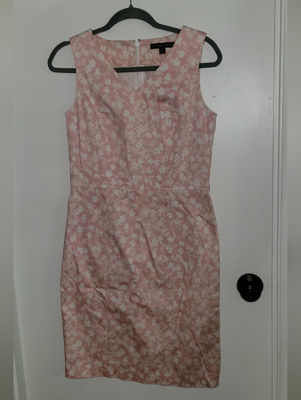 Brooks Brothers 346  Pretty Pink & White Floral Dress Cotton
